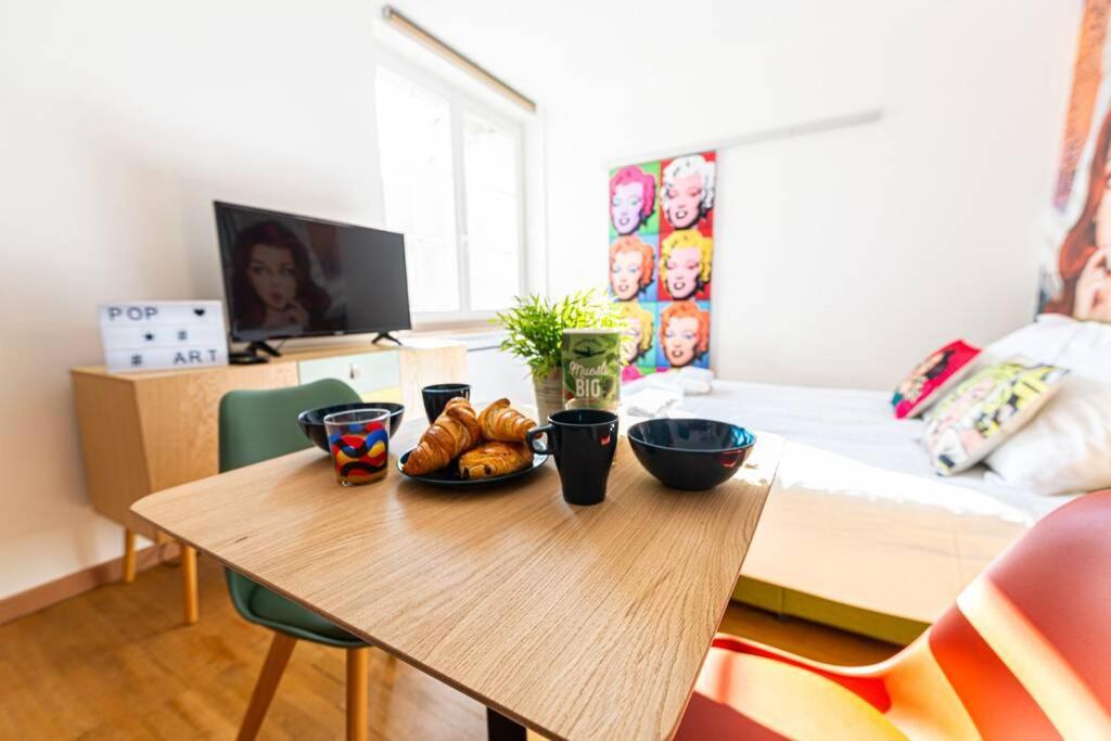 Le Pop Art - Topbnb Dijon Luaran gambar